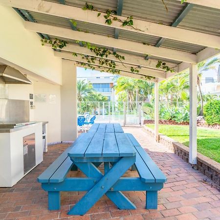 Beach Palms Holiday Apartments ゴールドコースト エクステリア 写真
