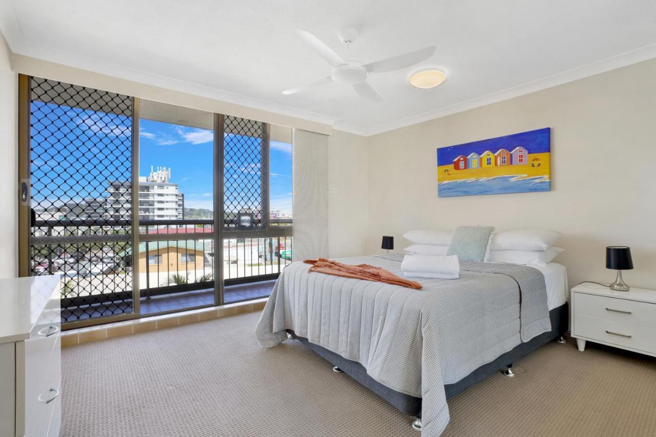Beach Palms Holiday Apartments ゴールドコースト エクステリア 写真