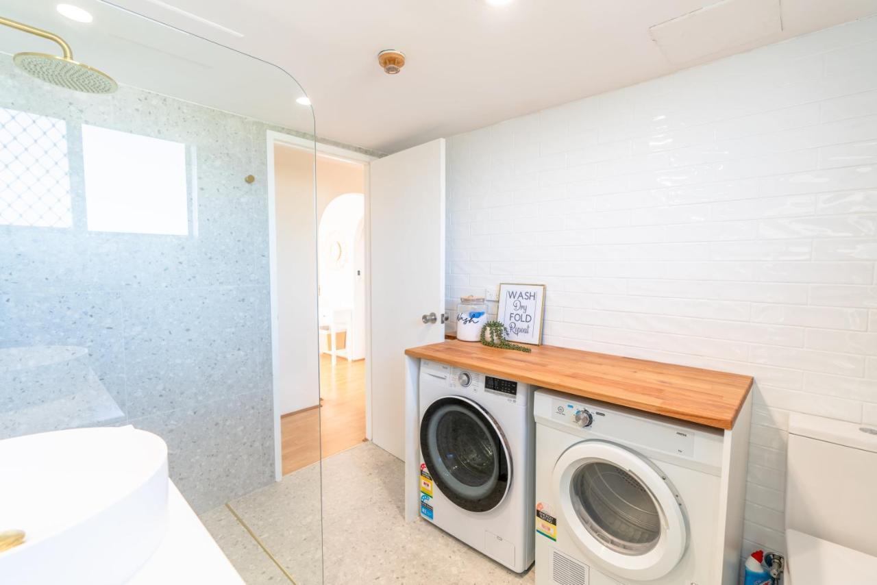 Beach Palms Holiday Apartments ゴールドコースト エクステリア 写真