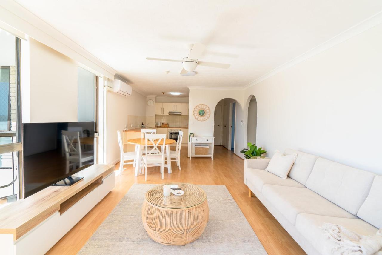 Beach Palms Holiday Apartments ゴールドコースト エクステリア 写真