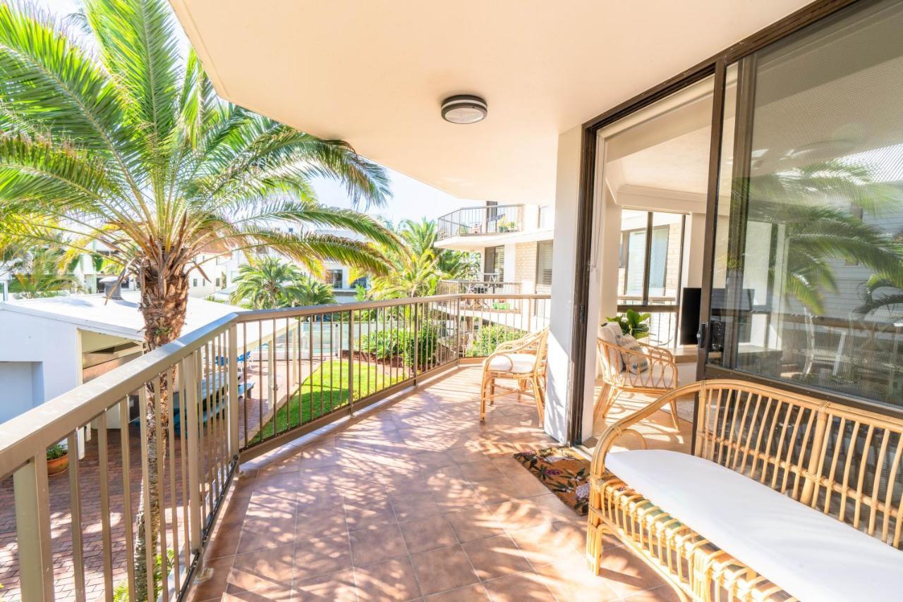Beach Palms Holiday Apartments ゴールドコースト エクステリア 写真